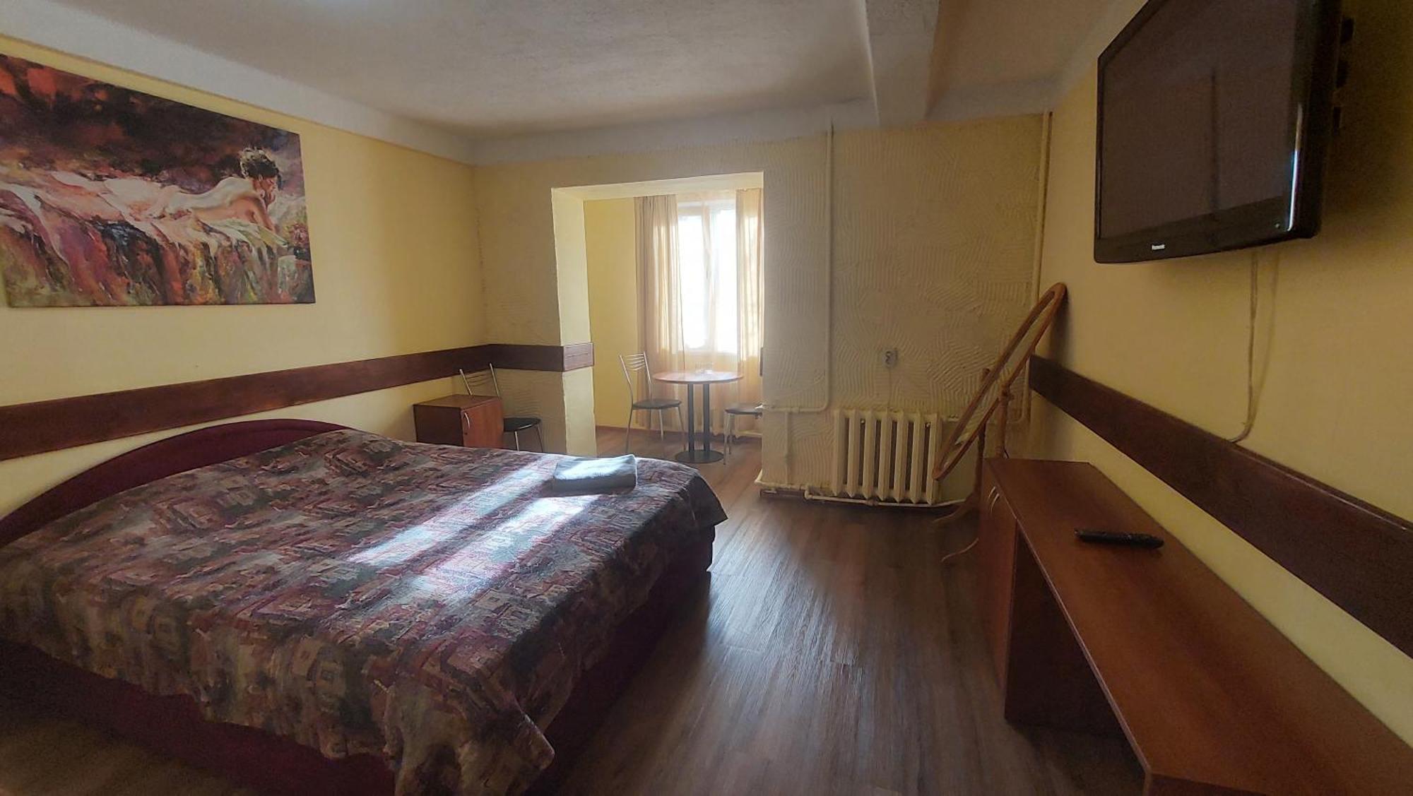 Hotel Desna Kut Kiev Ngoại thất bức ảnh