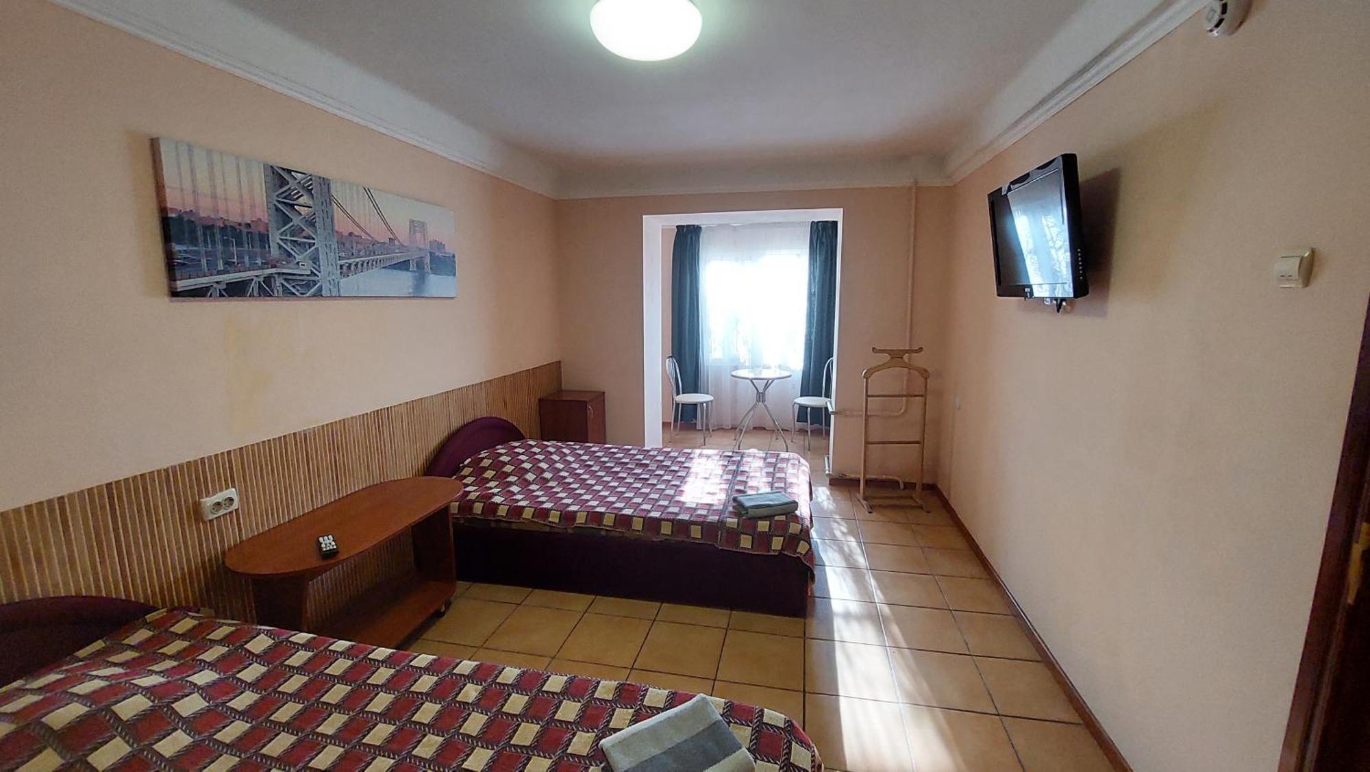 Hotel Desna Kut Kiev Ngoại thất bức ảnh