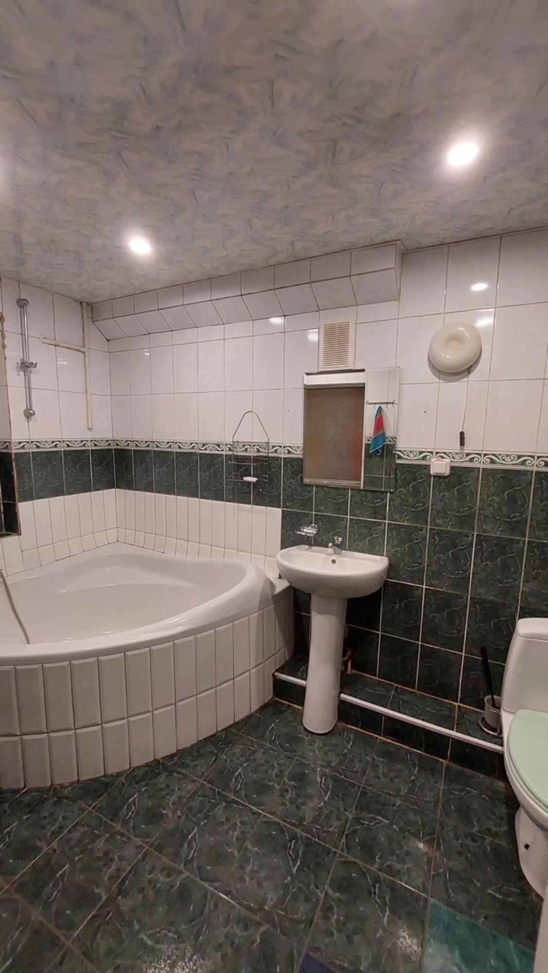 Hotel Desna Kut Kiev Ngoại thất bức ảnh